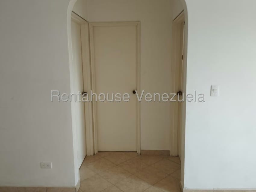 Apartamento (1 Nivel) en Venta en Lomas del Avila, Distrito Metropolitano - 23