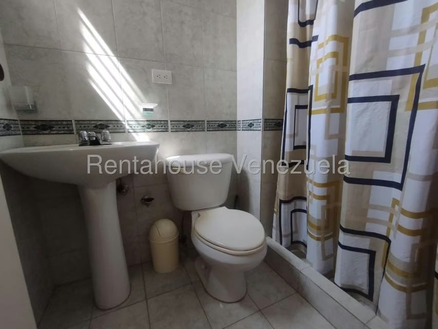 Apartamento (1 Nivel) en Venta en Lomas del Avila, Distrito Metropolitano - 8