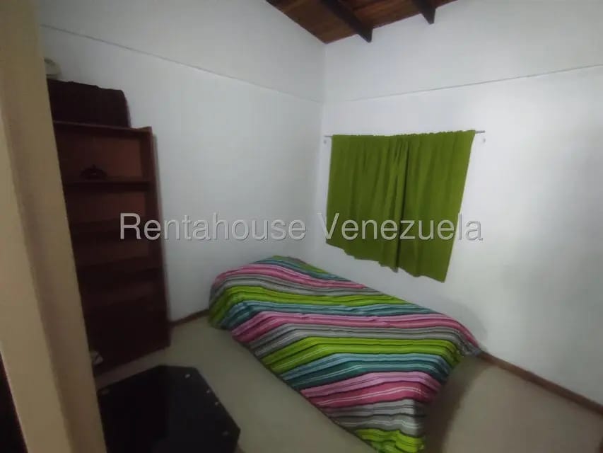 Casa (1 Nivel) en Alquiler en Paso Real, Miranda - 10