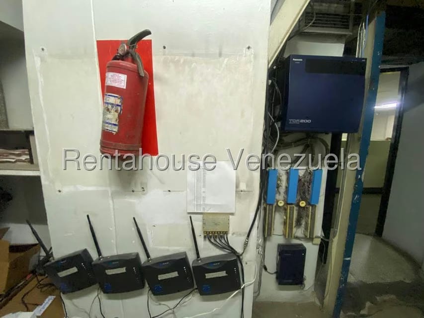 Comercial (Edificio) en Venta en Centro, Distrito Metropolitano - 76