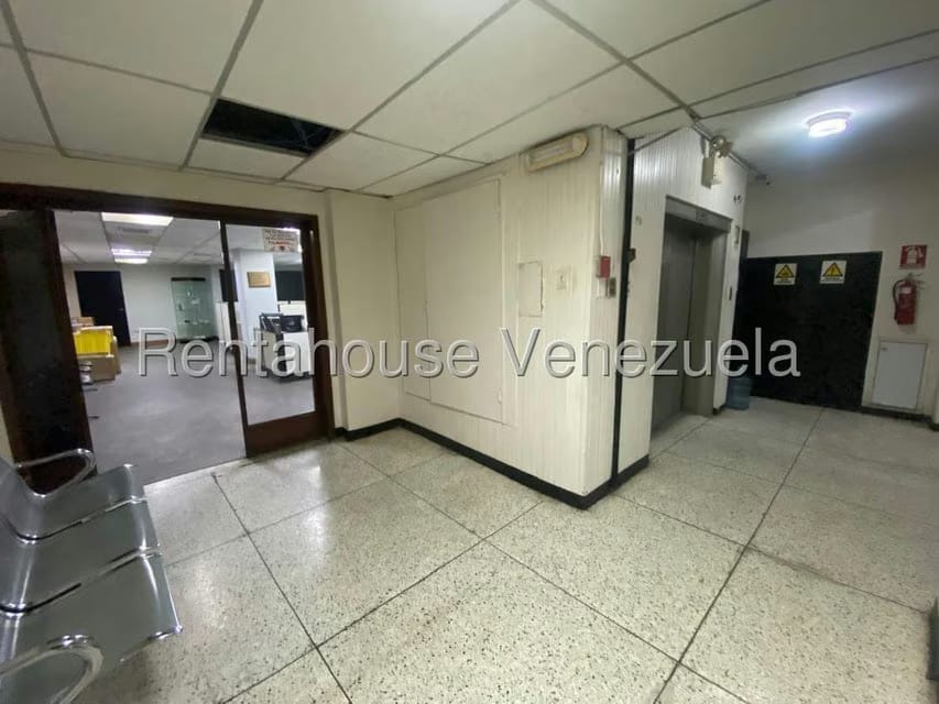 Comercial (Edificio) en Venta en Centro, Distrito Metropolitano - 9