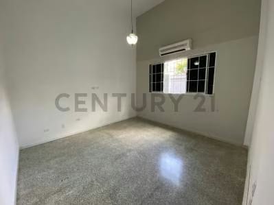 Casa en Alquiler ubicada en Colinas de Vista Alegre. - 5