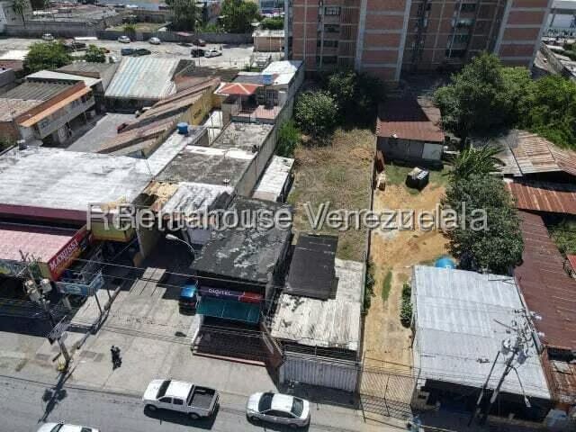 Terreno (Comercial) en Venta en Centro, Lara