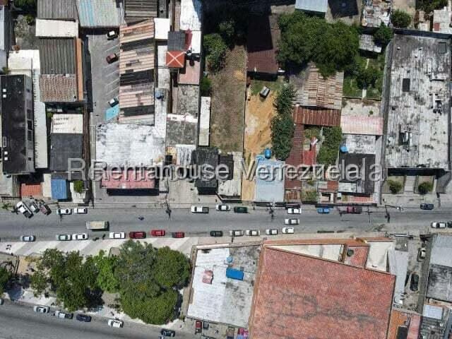 Terreno (Comercial) en Venta en Centro, Lara - 2