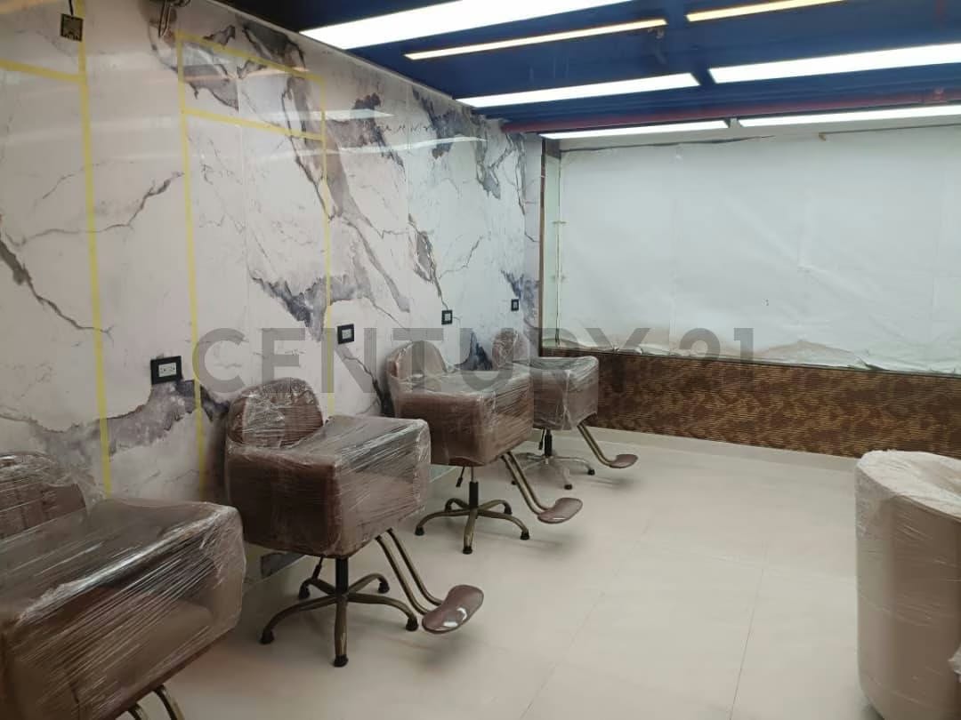 YM - Alquiler de Local Comercial a estrenar - Listo para iniciar tu negocio. - 4