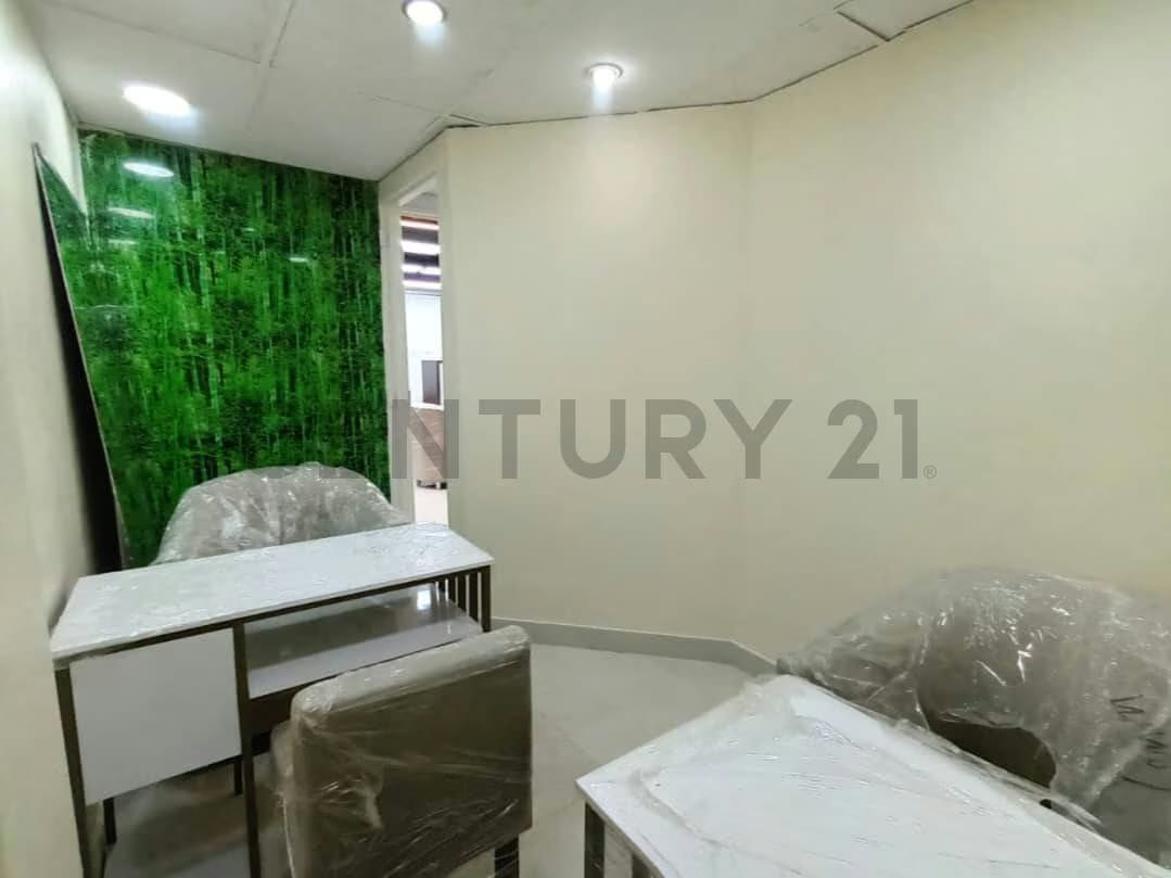 YM - Alquiler de Local Comercial a estrenar - Listo para iniciar tu negocio. - 8