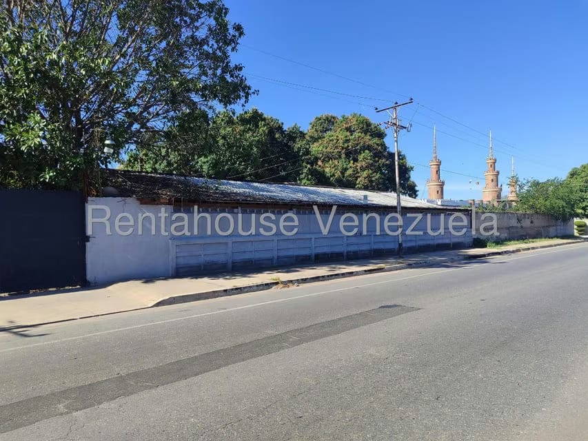 Comercial (Galpon - Deposito) en Alquiler en Villa Don Victor, Aragua - 2