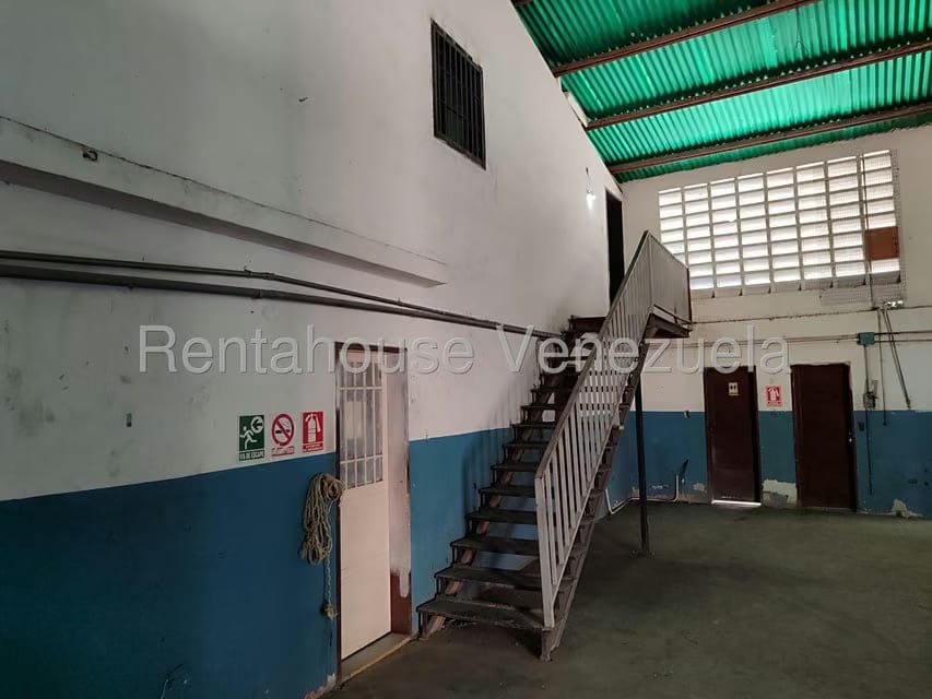 Comercial (Galpon - Deposito) en Alquiler en Villa Don Victor, Aragua - 15