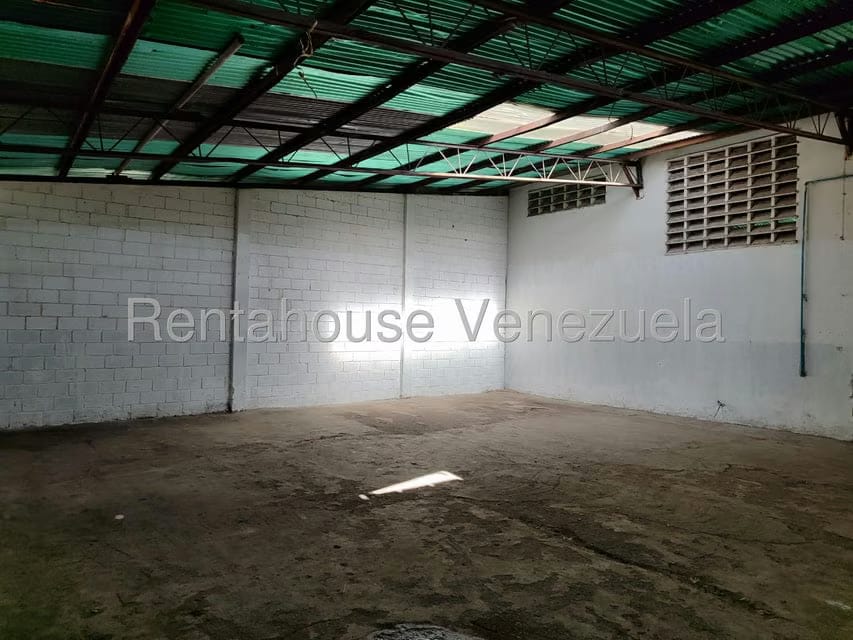 Comercial (Galpon - Deposito) en Alquiler en Villa Don Victor, Aragua - 17
