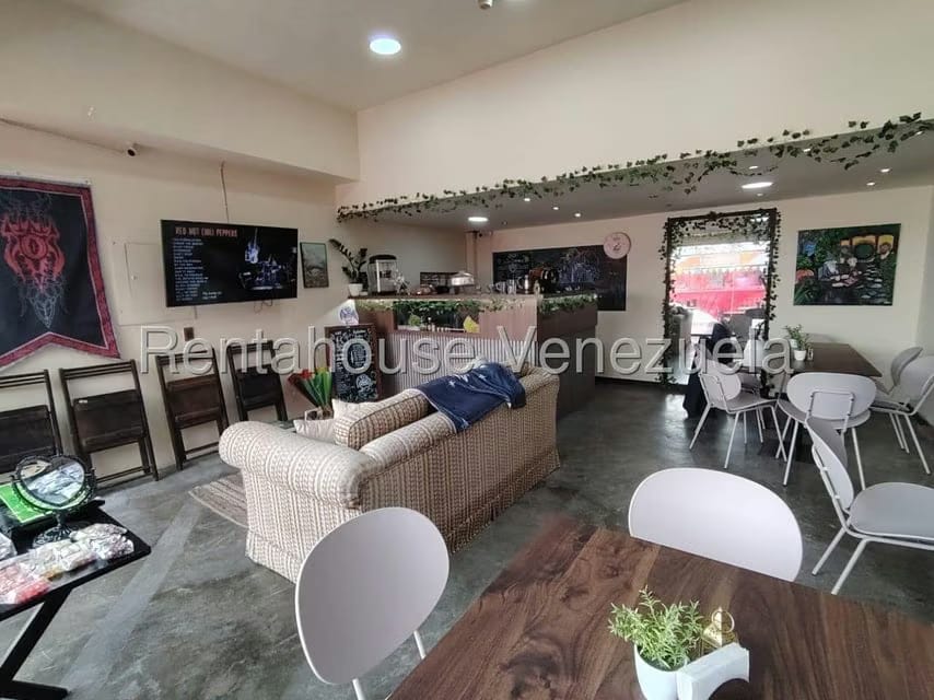 Comercial (Local Comercial) en Venta en Prados del Este, Distrito Metropolitano - 5
