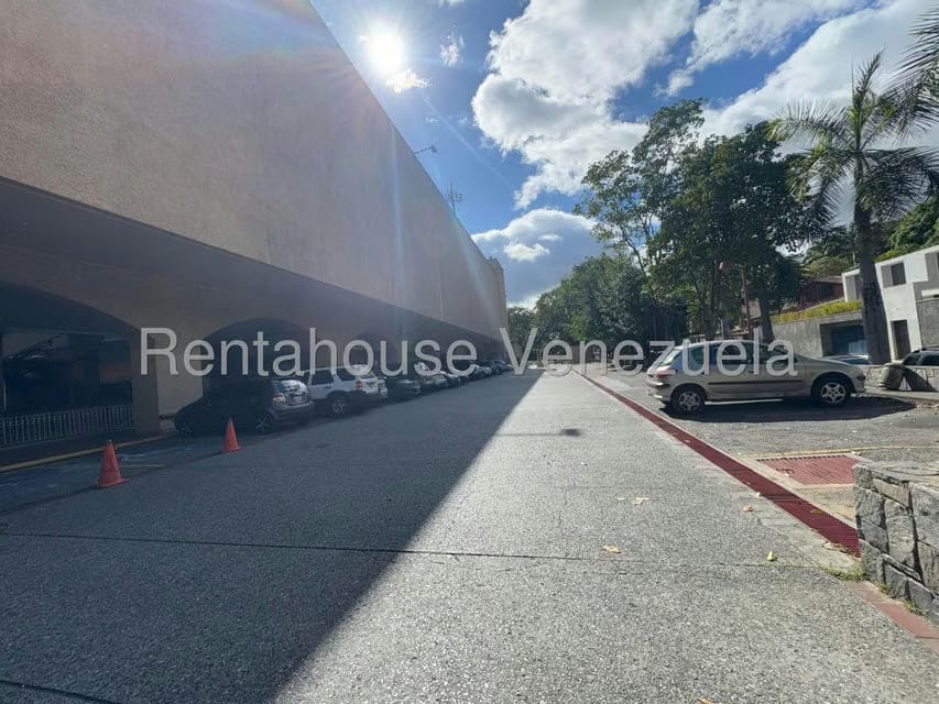 Comercial (Local Comercial) en Venta en Prados del Este, Distrito Metropolitano - 46