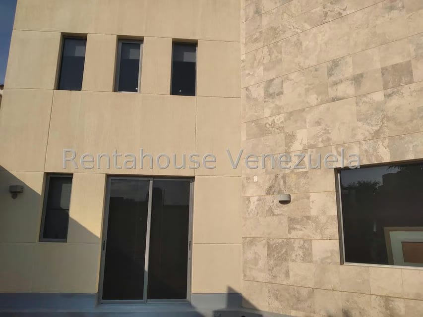 Casa (1 Nivel) en Venta en El Milagro, Zulia - 26