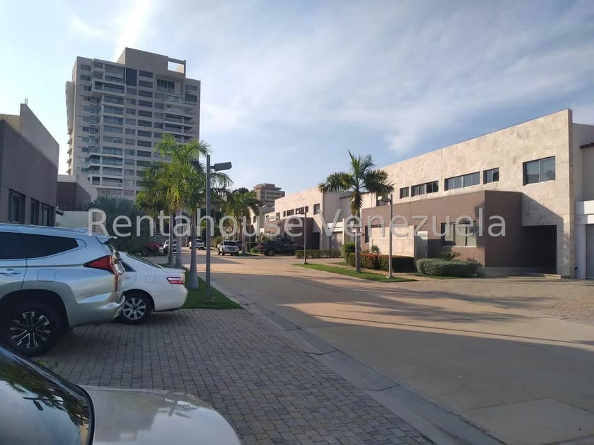 Casa (1 Nivel) en Venta en El Milagro, Zulia - 29