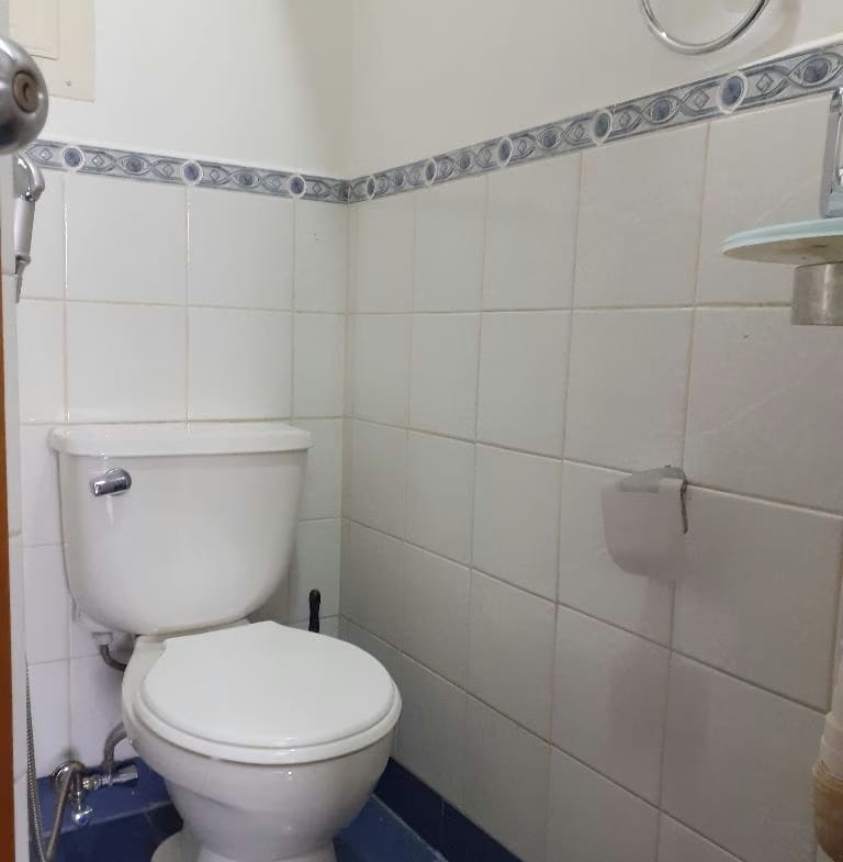 Alquiler de Oficina Consultorio en Sabana Grande - 9