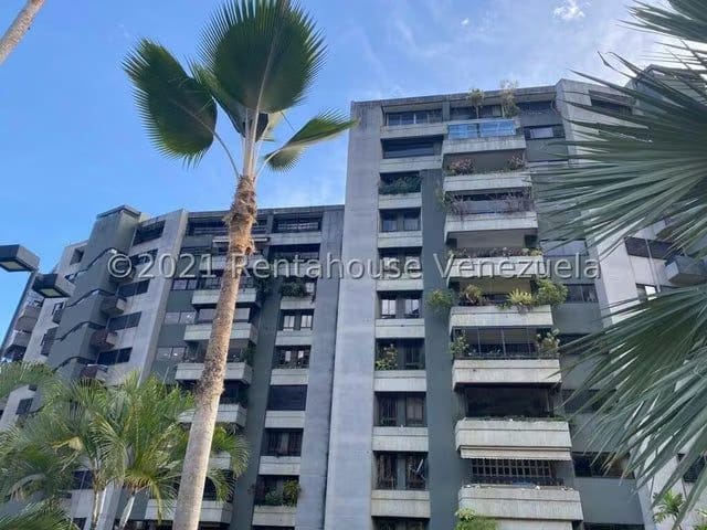 APARTAMENTO EN VENTA – ELENA MARIN NOBREGA
