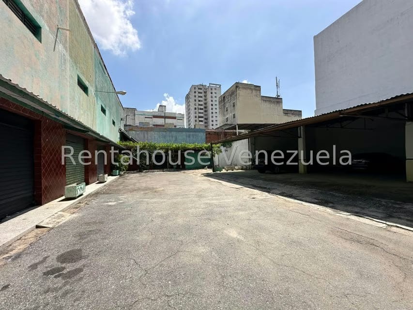 Comercial (Estacionamiento) en Venta en Zona Centro, Aragua - 8
