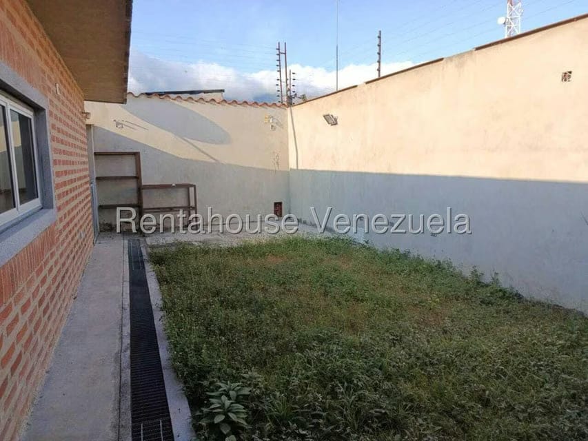 Casa (1 Nivel) en Venta en Barbula, Carabobo - 25