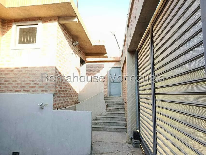 Casa (1 Nivel) en Venta en Barbula, Carabobo - 32