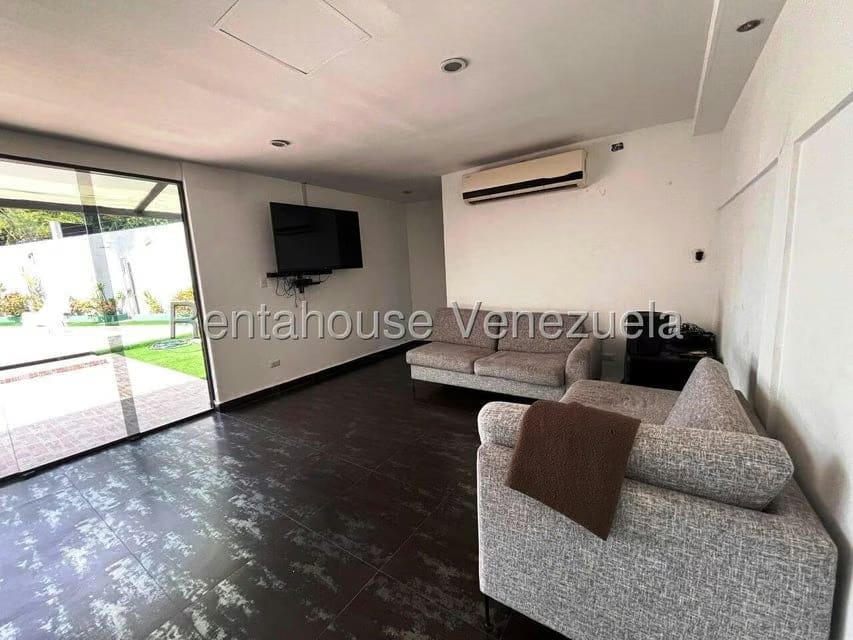 Casa (Duplex) en Venta en Colinas De Santa Rosa, Lara - 28