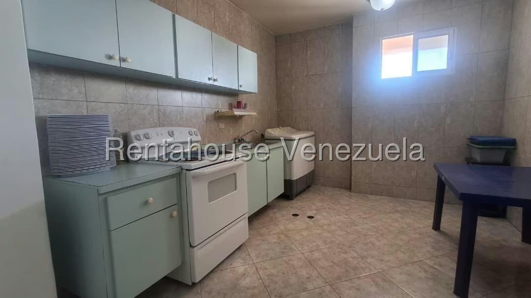 Apartamento (1 Nivel) en Venta en Porlamar, Nueva Esparta - 4