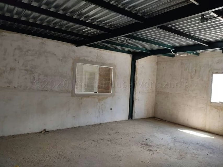 Comercial (Galpon - Deposito) en Venta en Parroquia Juan de Villegas, Lara - 11