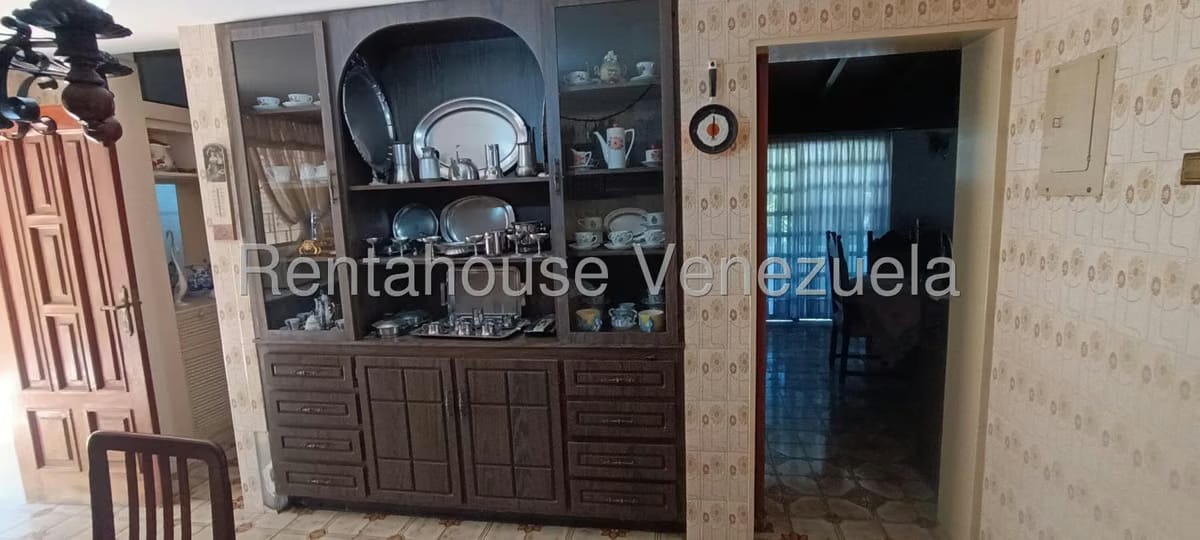 Casa (Multipes Niveles) en Venta en Prados del Este, Distrito Metropolitano - 12