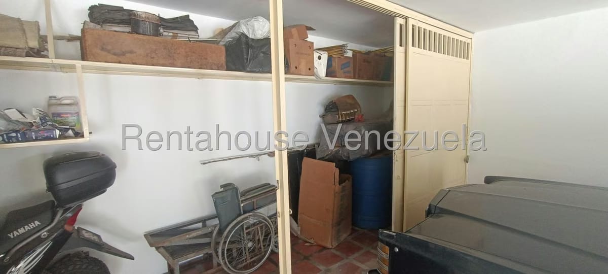 Casa (Multipes Niveles) en Venta en Prados del Este, Distrito Metropolitano - 19