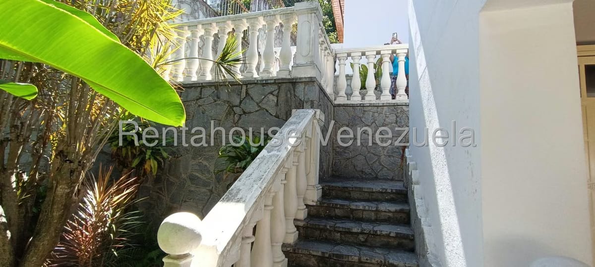 Casa (Multipes Niveles) en Venta en Prados del Este, Distrito Metropolitano - 21