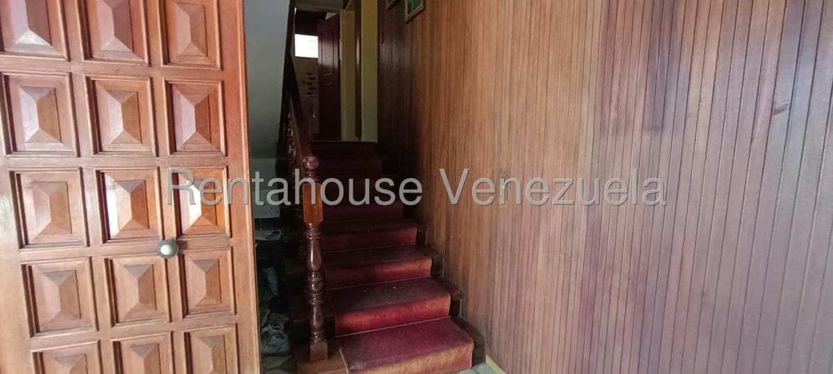 Casa (Multipes Niveles) en Venta en Prados del Este, Distrito Metropolitano - 23