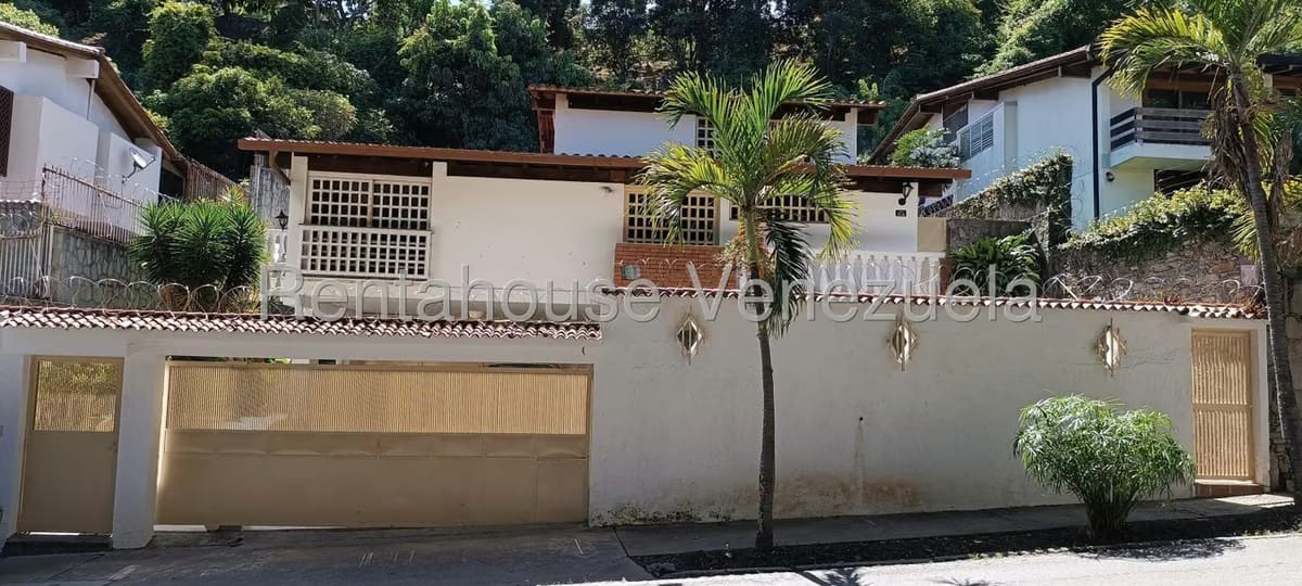 Casa (Multipes Niveles) en Venta en Prados del Este, Distrito Metropolitano - 47