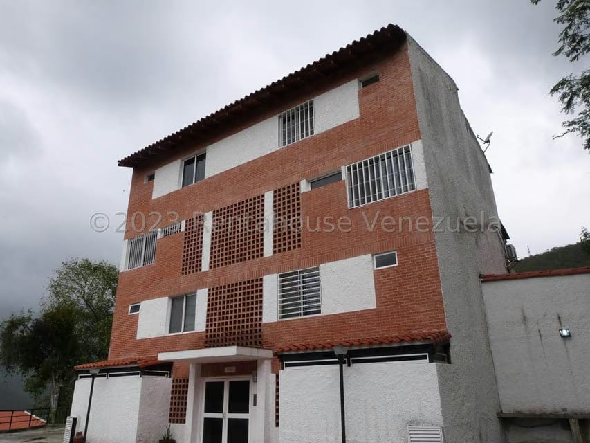 Apartamento (Duplex) en Venta en Izcaragua, Distrito Metropolitano