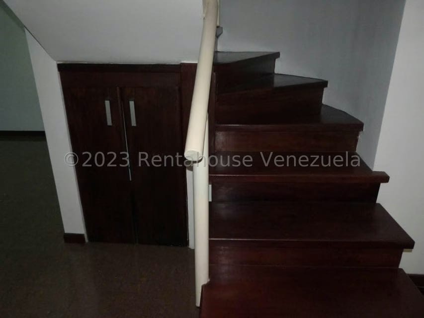 Apartamento (Duplex) en Venta en Izcaragua, Distrito Metropolitano - 12