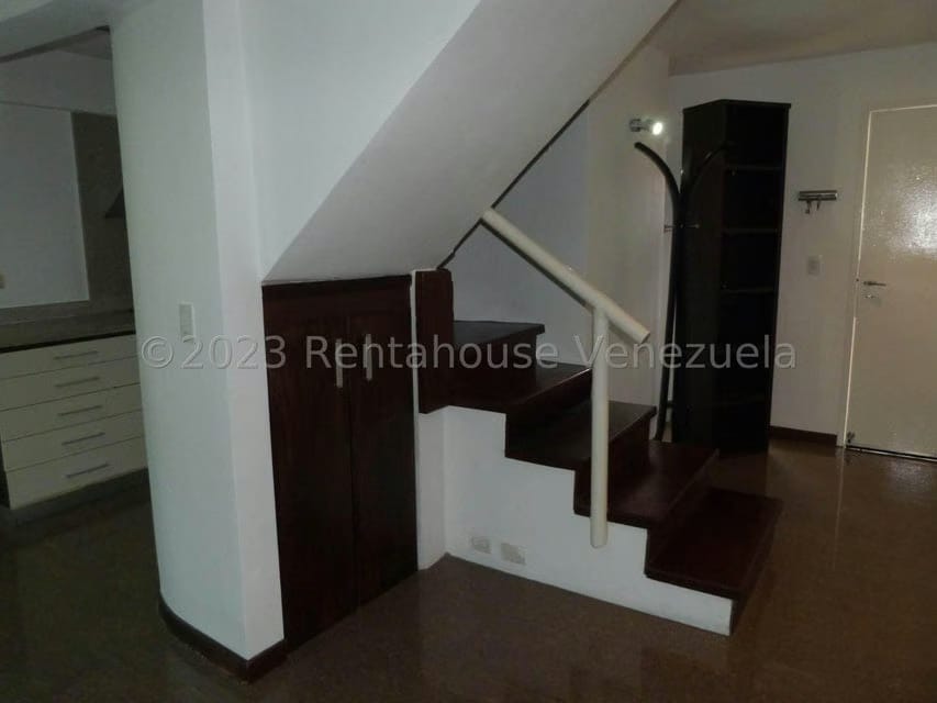 Apartamento (Duplex) en Venta en Izcaragua, Distrito Metropolitano - 13