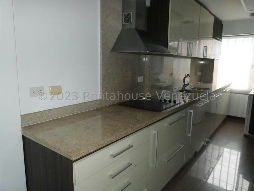 Apartamento (Duplex) en Venta en Izcaragua, Distrito Metropolitano - 6