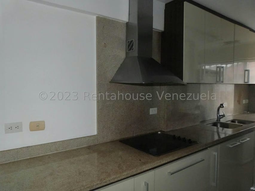 Apartamento (Duplex) en Venta en Izcaragua, Distrito Metropolitano - 7