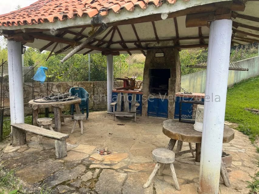 Casa (Casas de Campo) en Venta en La Niebla, Vargas - 34