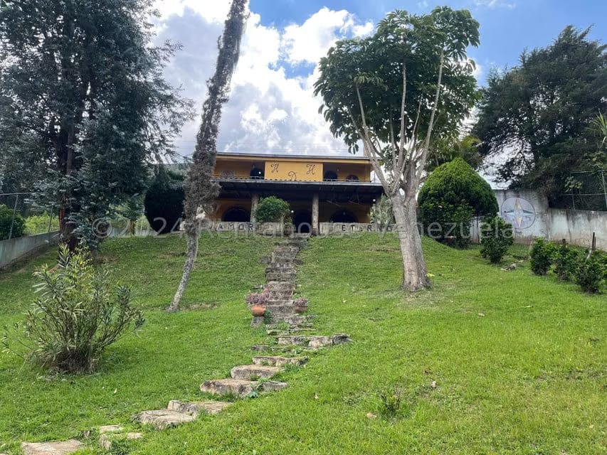 Casa (Casas de Campo) en Venta en La Niebla, Vargas - 36