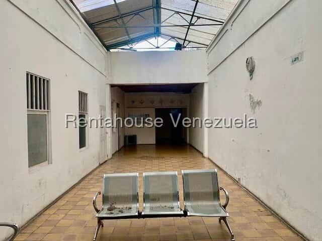 Casa (Multipes Niveles) en Venta en Parroquia Altagracia, Distrito Metropolitano - 2