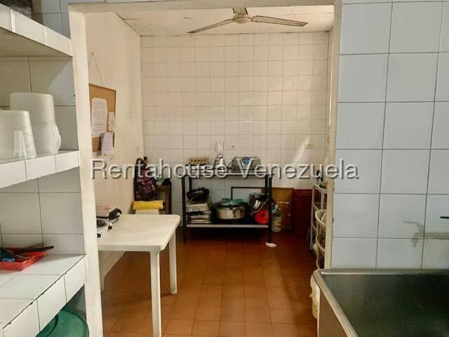 Casa (Multipes Niveles) en Venta en Parroquia Altagracia, Distrito Metropolitano - 24