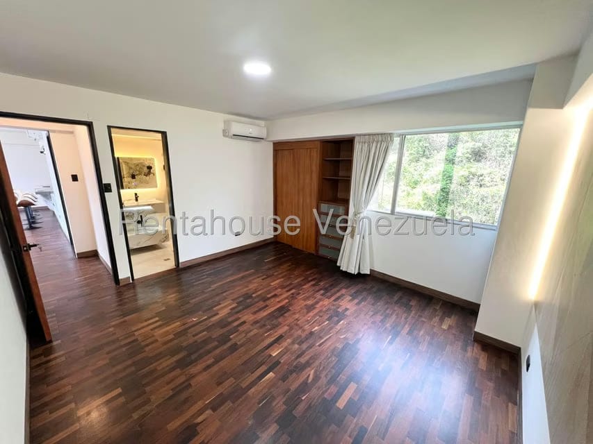 Apartamento (1 Nivel) en Venta en Chuao, Distrito Metropolitano - 11