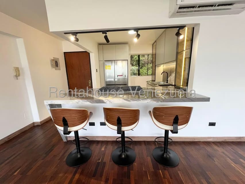 Apartamento (1 Nivel) en Venta en Chuao, Distrito Metropolitano - 5