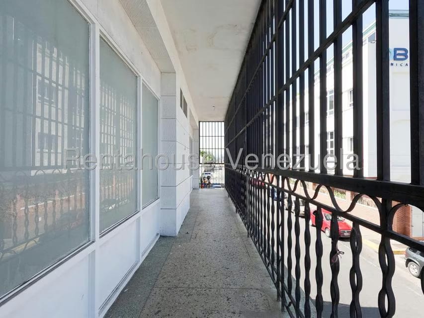 Comercial (Local Comercial) en Alquiler en Centro, Lara - 10