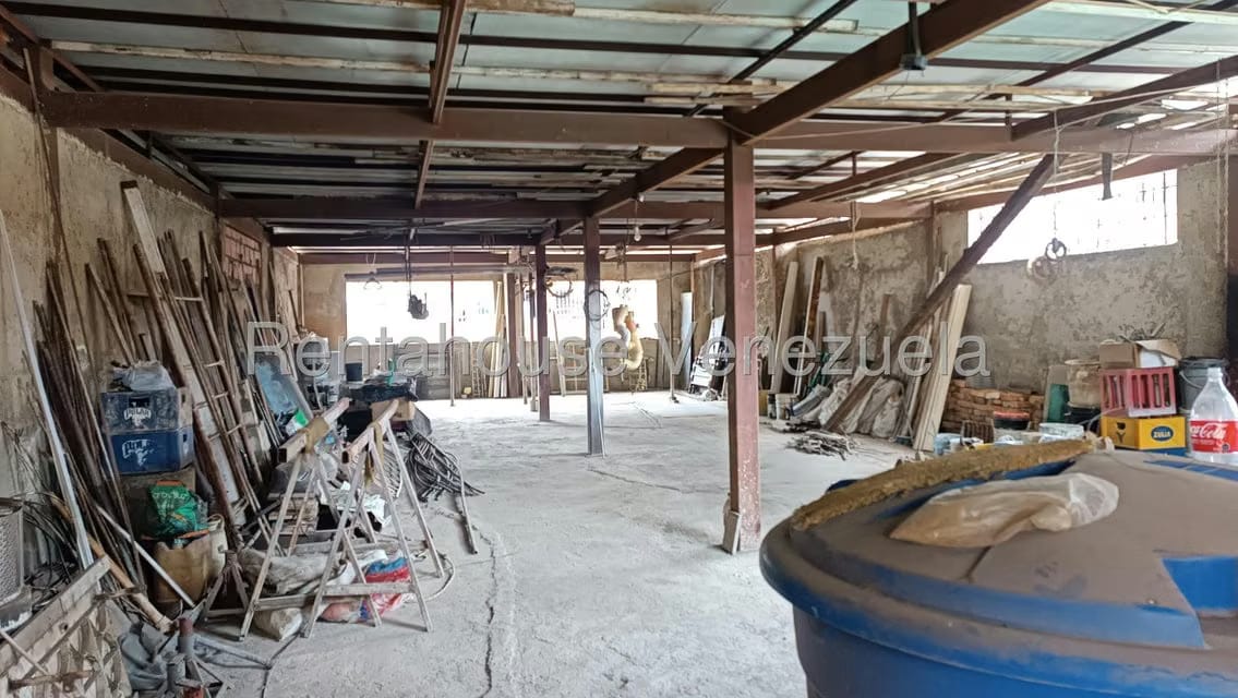 Comercial (Local Comercial) en Venta en Sarria, Distrito Metropolitano - 21