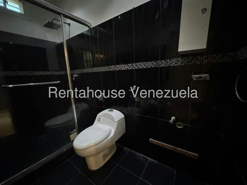 Casa (1 Nivel) en Venta en Avenida Intercomunal, Zulia - 11