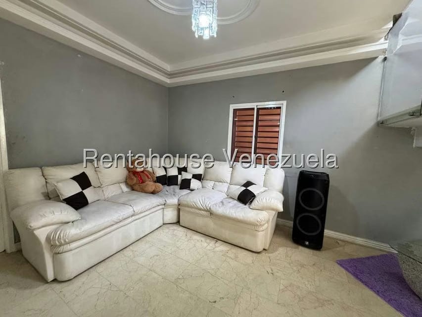 Casa (1 Nivel) en Venta en Avenida Intercomunal, Zulia - 3
