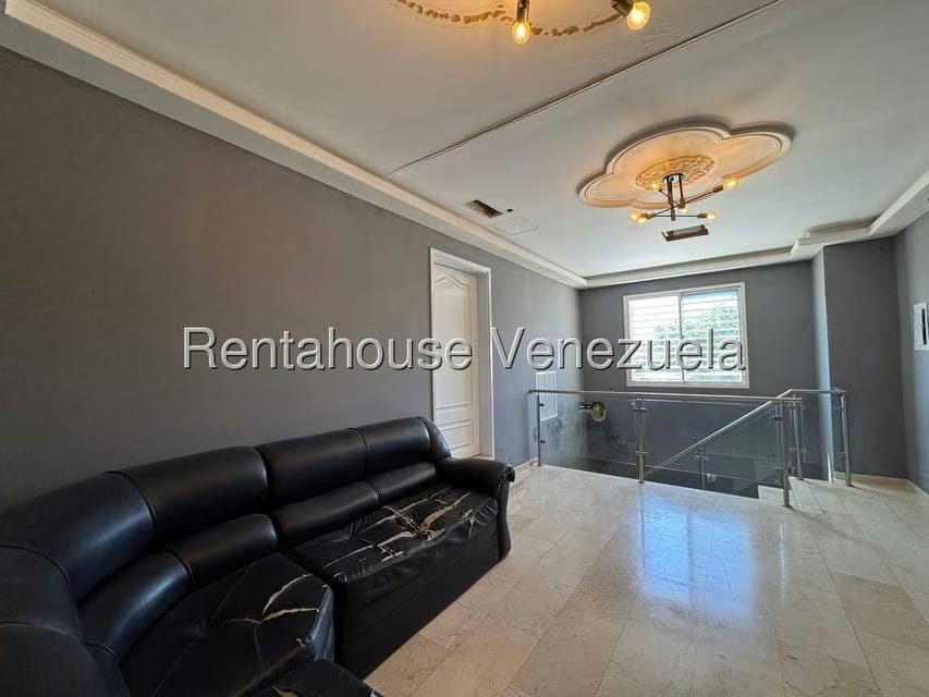 Casa (1 Nivel) en Venta en Avenida Intercomunal, Zulia - 8