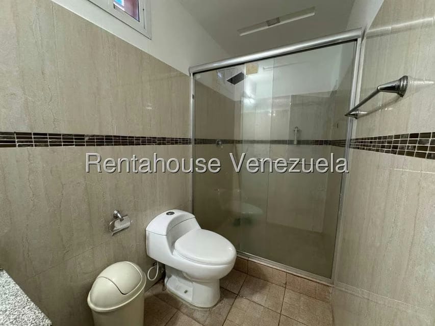Casa (1 Nivel) en Venta en Avenida Intercomunal, Zulia - 10