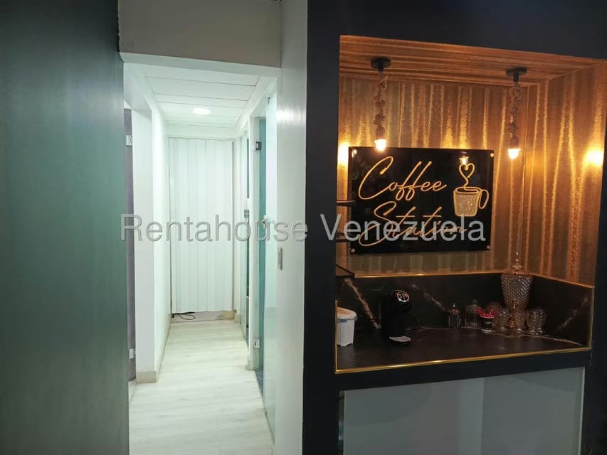 Comercial (Local Comercial) en Alquiler en Las Mercedes, Distrito Metropolitano - 20