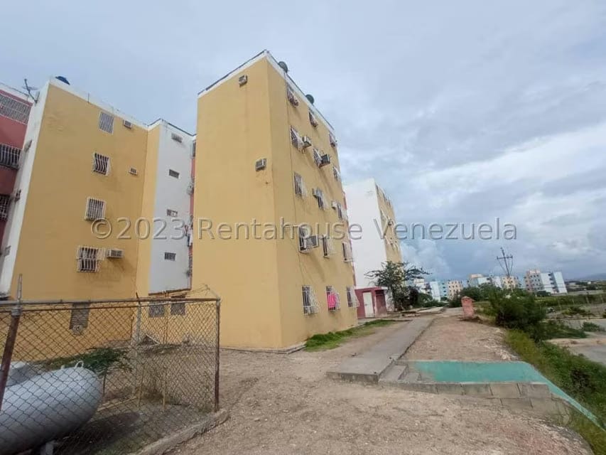 Apartamento (1 Nivel) en Venta en Parroquia Union, Lara - 12