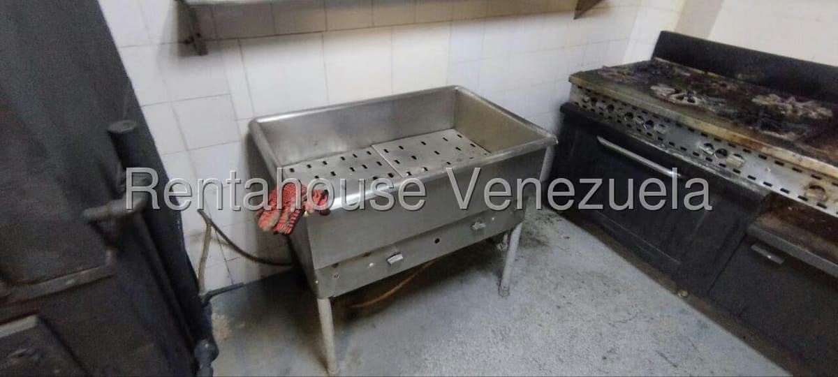 Comercial (Local Comercial) en Venta en La Urbina, Distrito Metropolitano - 17